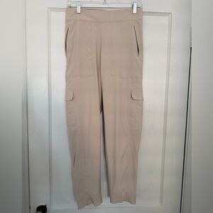 Athleta Chelsea lined cargo pants tan beige women’s 6
